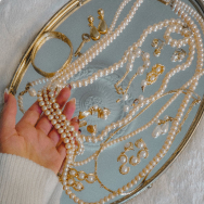 Vintage accessories